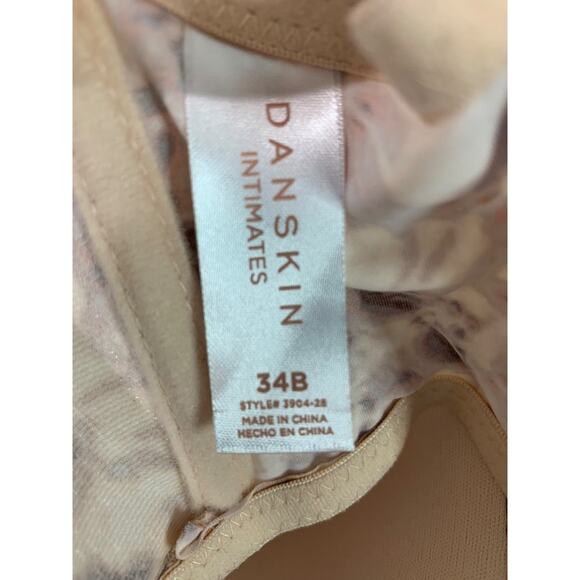 34B Danskin Intimates New Bra Pullover DS3904 Wire Free Padded - Picture 10 of 11